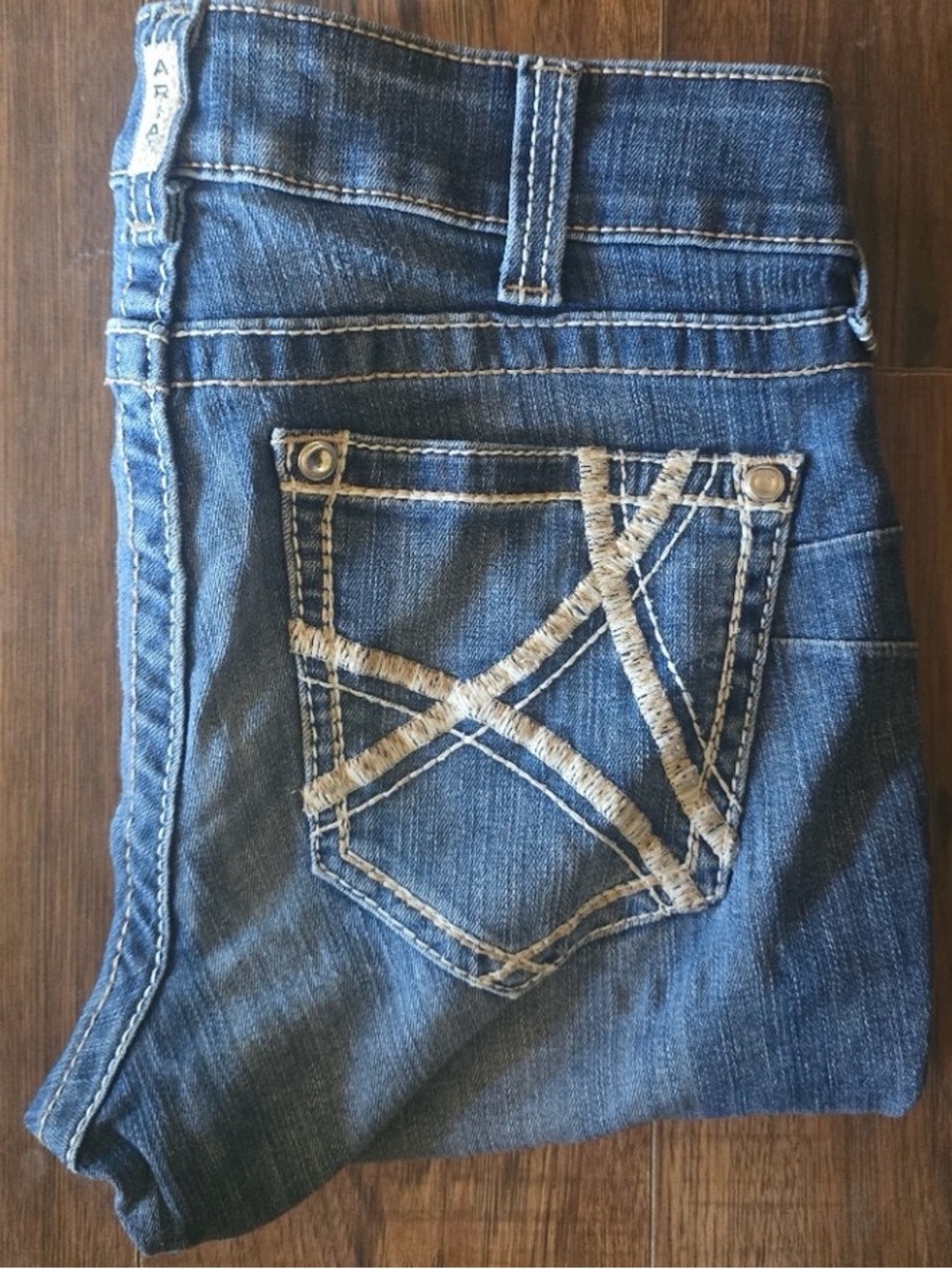 Ariat Denim Capris 💙